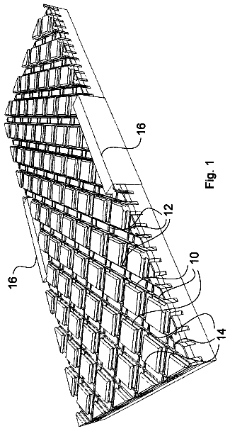 Drawing from US 9,930,971 B2